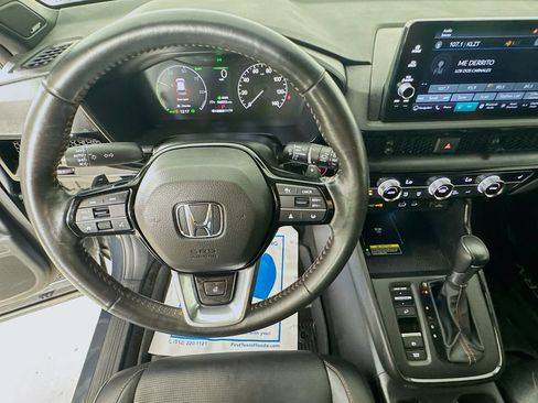 Used 2024 Honda CR-V Sport Touring image 11