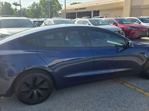 Used 2025 Tesla Model 3 Long Range RWD image 6