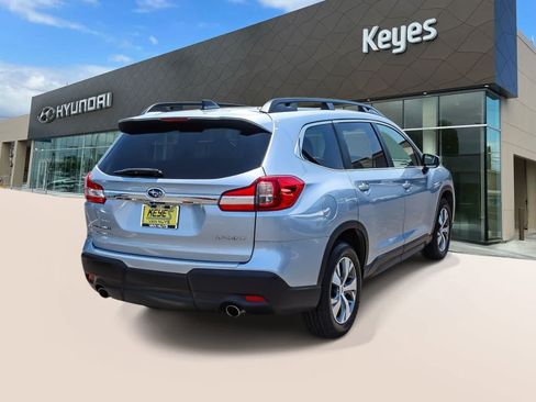 Used 2022 Subaru Ascent Premium w/ Convenience Package AWD/4WD image 4