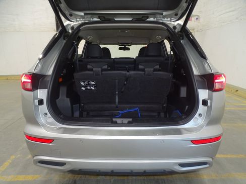 Used 2023 Mitsubishi Outlander SEL image 15