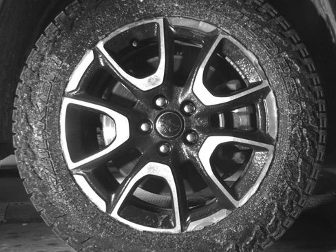 Used 2025 Jeep Compass Trailhawk AWD/4WD image 13