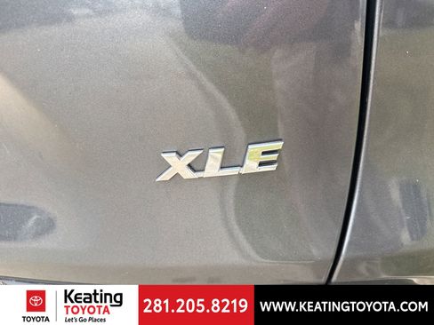 Used 2025 Toyota RAV4 XLE image 10