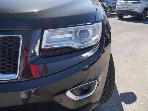 Used 2015 Jeep Grand Cherokee Overland w/ Advanced Technology Group RWD image 22