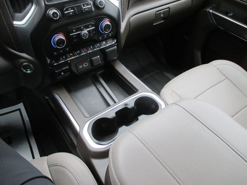 Used 2023 Chevrolet Silverado 2500 LTZ w/ LTZ Plus Package image 19