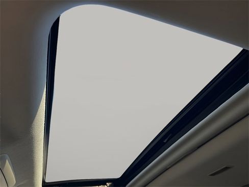 Used 2023 MAZDA CX-30 AWD 2.5 S w/ Premium Package image 19