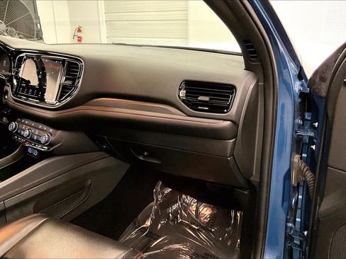 Used 2024 Dodge Durango GT AWD/4WD image 19
