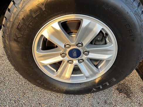 Certified 2017 Ford F150 XL w/ Equipment Group 101A Mid image 9