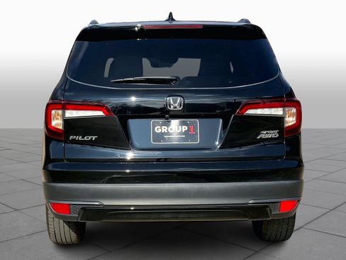 Used 2022 Honda Pilot Sport image 4