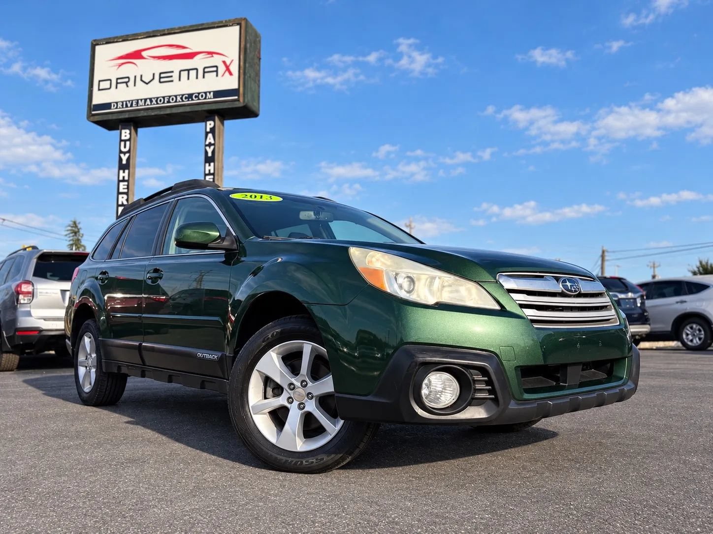 Used 2013 Subaru Outback 3.6R w/ Popular Pkg 1B AWD/4WD image 1