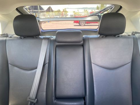 Used 2015 Toyota Prius Four FWD image 36