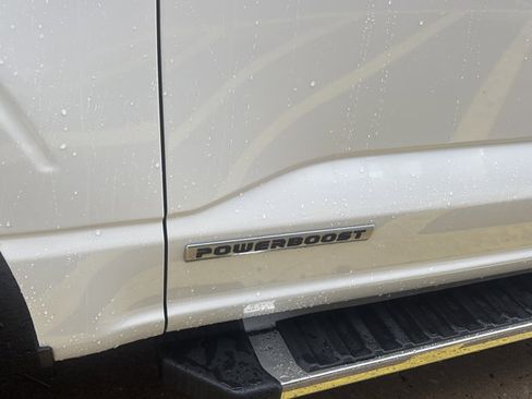 Used 2021 Ford F150 Lariat AWD/4WD image 12