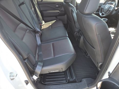 Certified 2022 Honda Ridgeline Black Edition image 26
