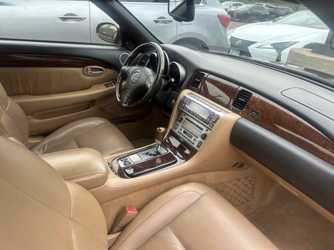 Used 2006 Lexus SC 430 Convertible RWD image 22