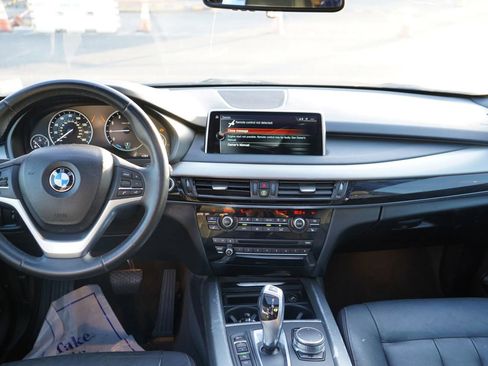 Used 2017 BMW X5 xDrive40e image 14
