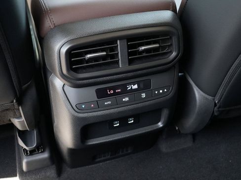 New 2026 Honda Pilot image 21