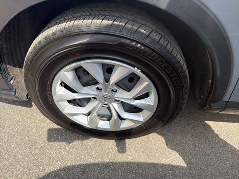 Used 2024 Honda CR-V LX image 13