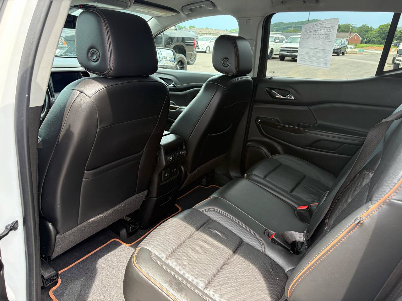 Used 2021 GMC Acadia AT4 AWD/4WD image 16