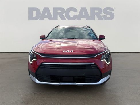 Used 2023 Kia Niro EX FWD image 2