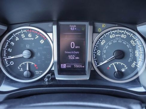 Used 2020 Toyota Tacoma SR5 image 25