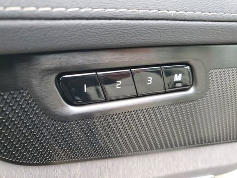 New 2026 Volvo XC90 B6 Ultra w/ Protection Package image 24