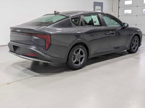 Certified 2025 Kia K4 LXS image 8