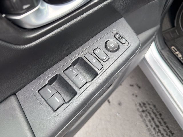 Used 2024 Honda CR-V EX image 11