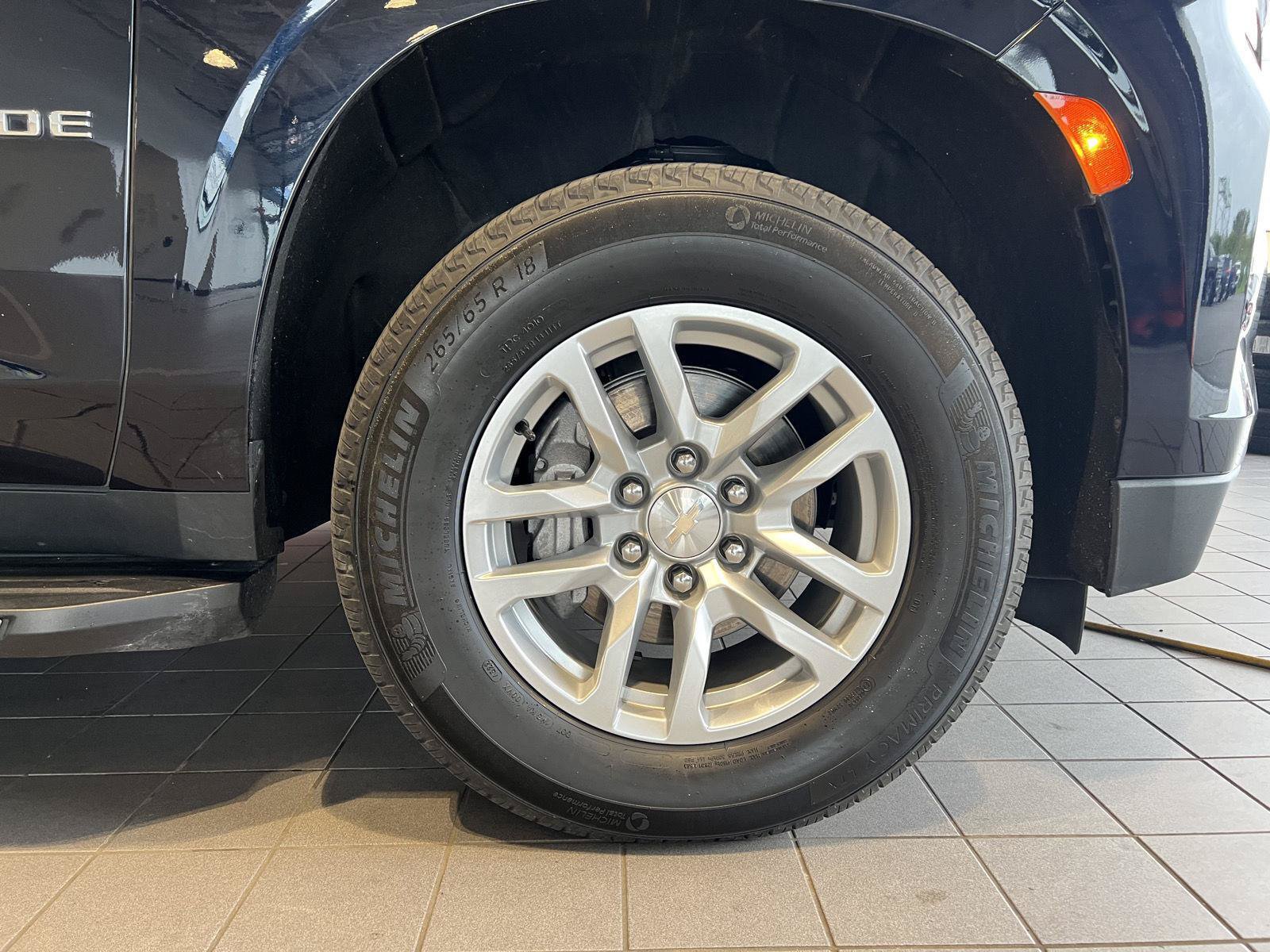 Used 2023 Chevrolet Tahoe LS AWD/4WD image 11