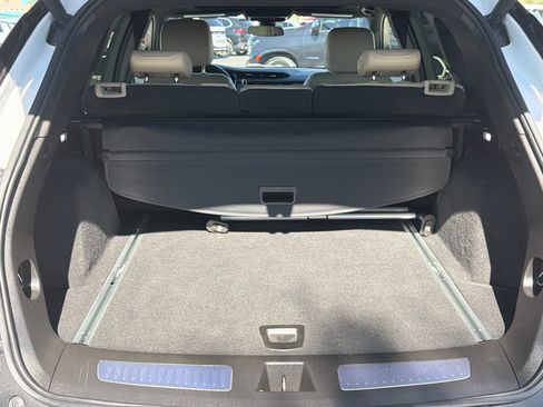Used 2019 Cadillac XT5 Luxury FWD image 28