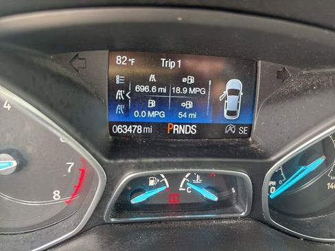 Used 2019 Ford Escape SE FWD image 7