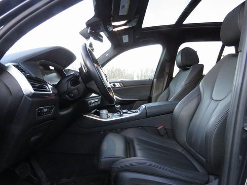 Used 2019 BMW X5 xDrive40i image 10