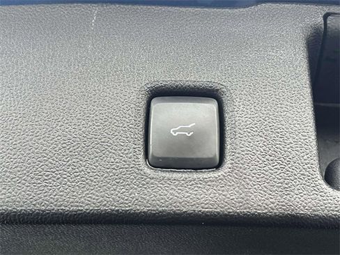Certified 2022 Ford Escape SE w/ Convenience Package image 13