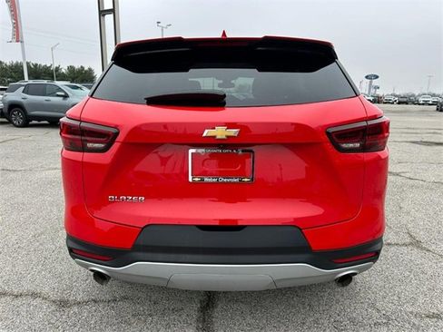 Certified 2023 Chevrolet Blazer LT w/ Convenience Package image 4