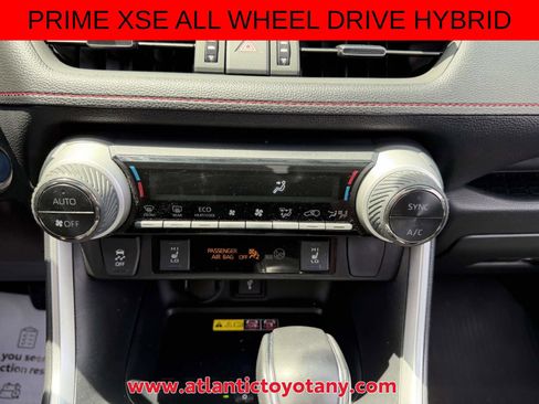 Used 2022 Toyota RAV4 XSE w/ Weather Package AWD/4WD image 26