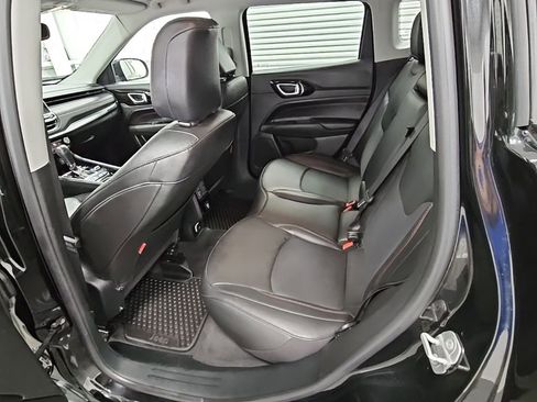 Used 2022 Jeep Compass Trailhawk image 30