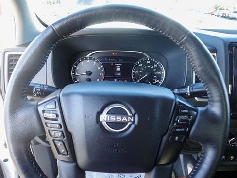 Used 2023 Nissan Frontier SV w/ Technology Package image 16