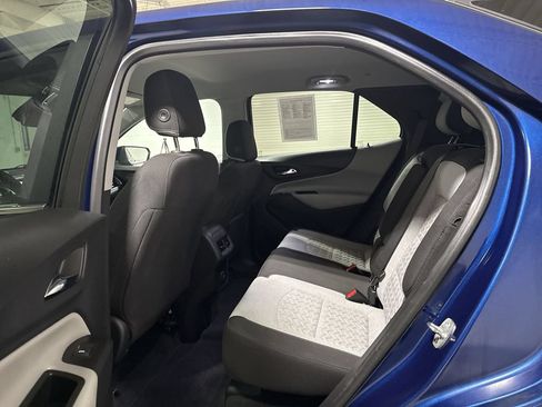 Used 2023 Chevrolet Equinox LT FWD image 22