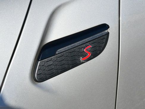 Used 2023 MINI Cooper S image 11