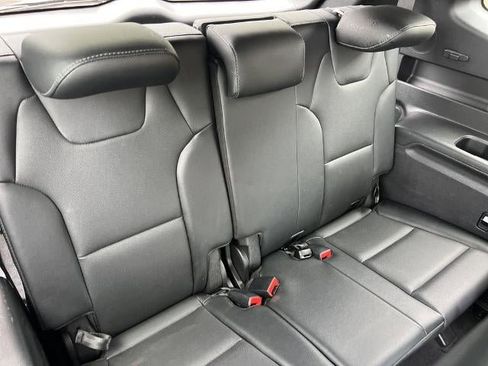 Used 2023 Kia Telluride SX X-Line AWD/4WD image 19