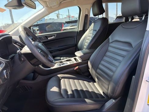 Used 2021 Ford Edge SEL w/ Convenience Package image 17
