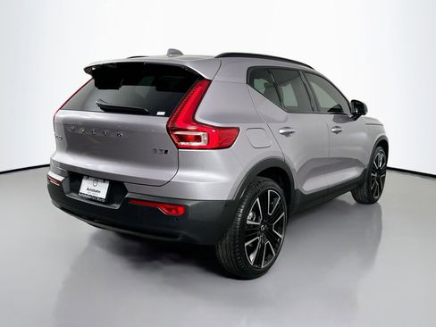 New 2026 Volvo XC40 B5 Ultra w/ Protection Package Premier image 5