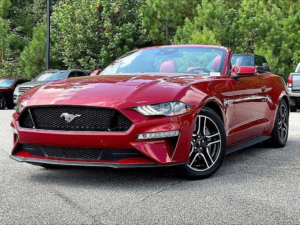 Used 2021 Ford Mustang GT Premium w/ Equipment Group 401A RWD image 2