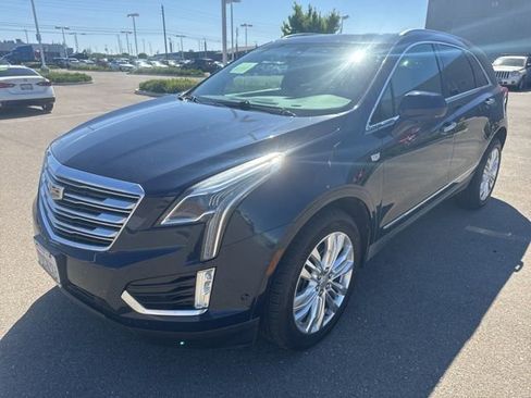 Used 2017 Cadillac XT5 Premium Luxury w/ Driver Assist Package image 3