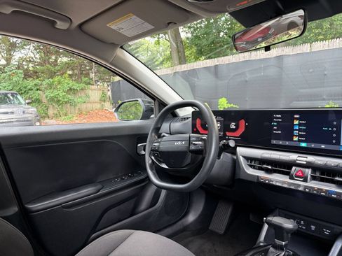 Used 2026 Kia K4 FWD image 33