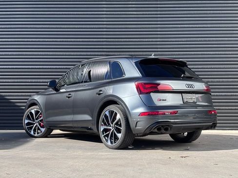 Used 2023 Audi SQ5 Premium Plus w/ Premium Plus Package image 3
