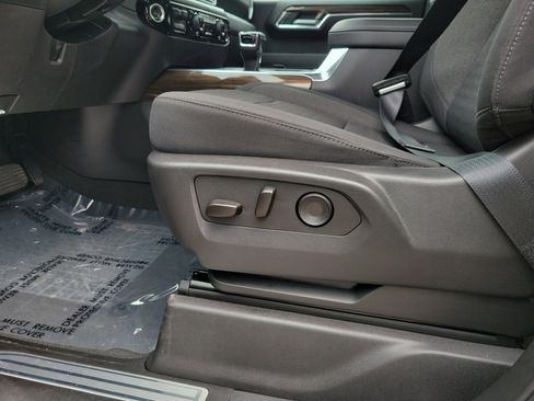 Used 2025 Chevrolet Silverado 1500 LT Trail Boss image 13