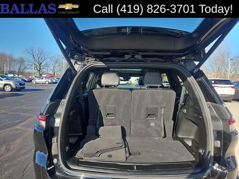 Used 2024 Jeep Grand Cherokee L Limited w/ Luxury Tech Group II AWD/4WD image 26