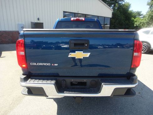 Used 2019 Chevrolet Colorado W/T w/ WT Convenience Package AWD/4WD image 5