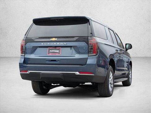 New 2026 Chevrolet Suburban LS image 5