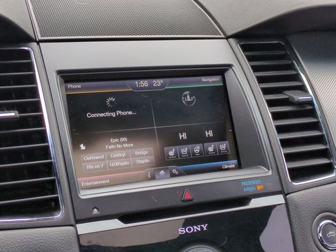 Used 2014 Ford Taurus SHO w/ Equipment Group 401A image 34