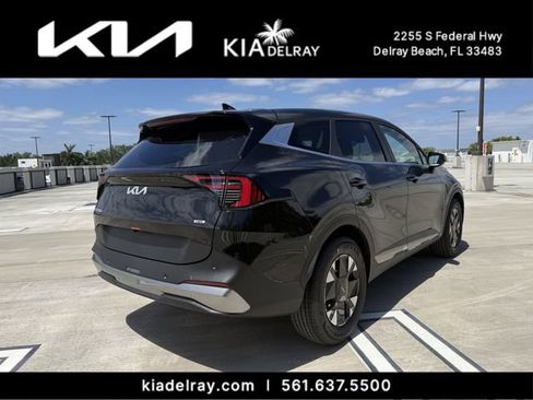 New 2026 Kia Sportage LX FWD image 3